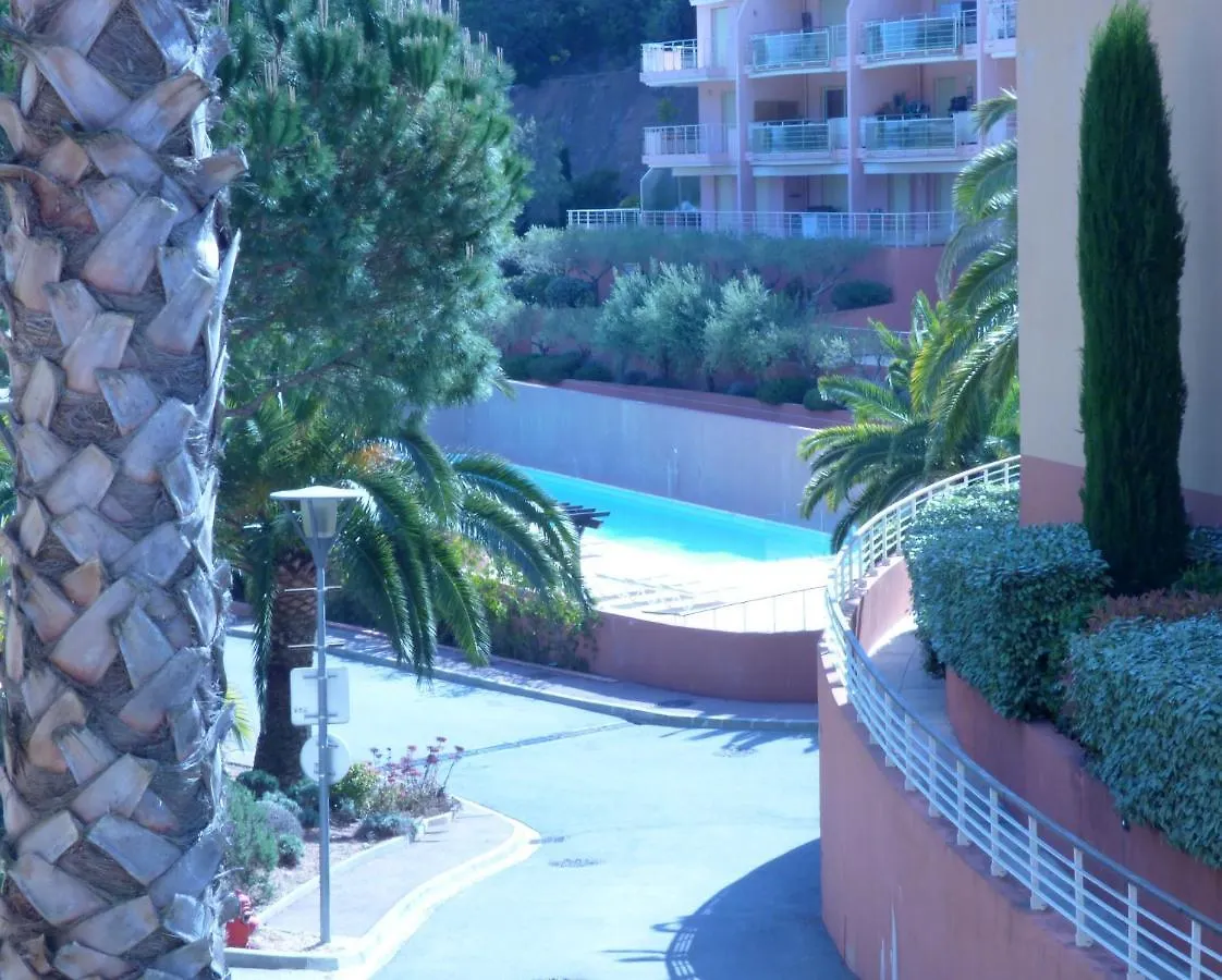 Mer, Plages, Piscine, Paysages Ydilliques:Le Reve! Théoule-sur-Mer Apartamento